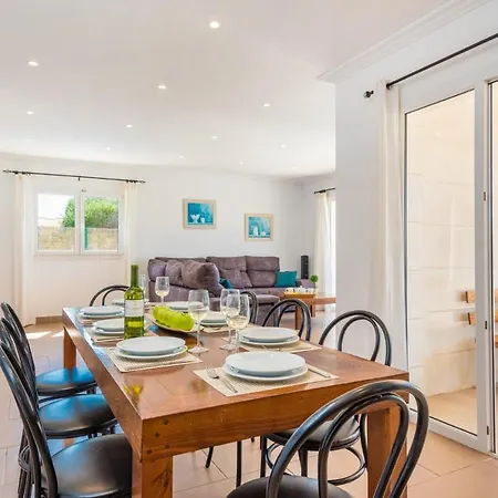 빌라 Gris 4 Bedroom Villa, Cala'n Forcat 칼라엔블레인즈