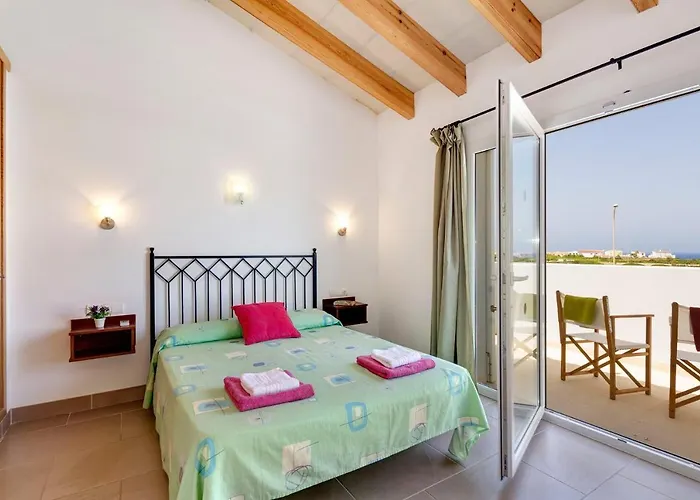 Gris 4 Bedroom Villa, Cala'n Forcat Vila Cala'N Blanes (Menorca)