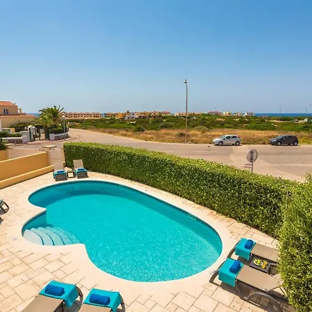 Gris 4 Bedroom Villa, Cala'n Forcat